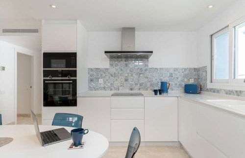 Deluxe 2 bed Apartment - Photo 33