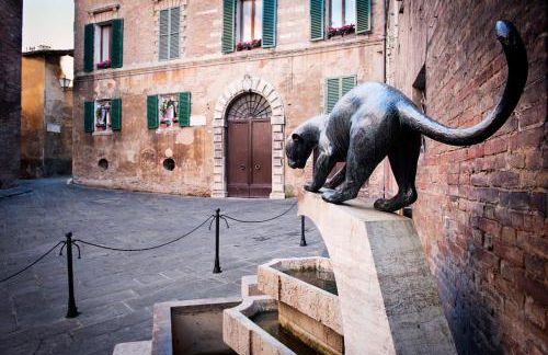 Regis Condo - Photo 84