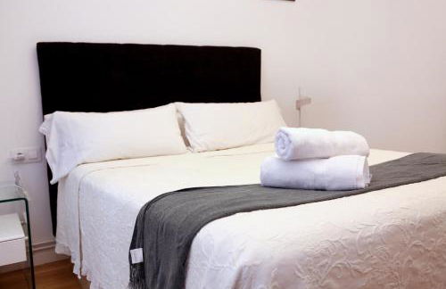 PISO EXCLUSIVO FRENTE AL CASCO VIEJO CON PARKING GRATIs - Foto 21