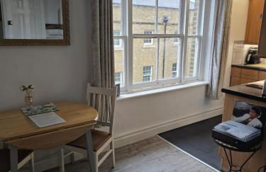 Havisham Studio Flat Rochester ME1 1XZ - Photo 5