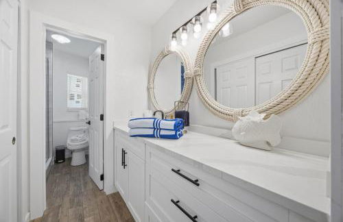 107-Waterfront-Walk to beach-Lovely - Foto 29