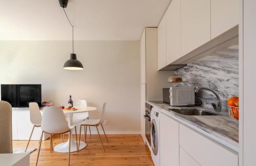 HostWise – Modern & Cozy Flat | Near the Beach - Foto 17