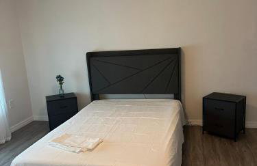 Beautiful and cozy - Photo 1