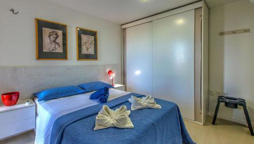 Breezes #404 - Apto. Com Jacuzzi by carpediem - Foto 5