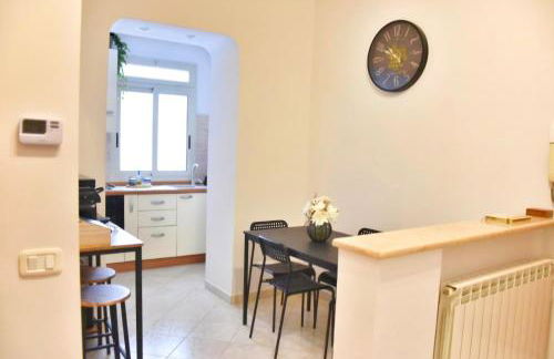 Casalú - Appartamento con Giardino Privato e Parcheggio Gratuito vicino Metro B - Foto 4