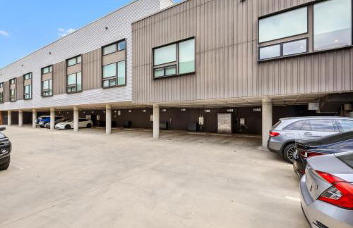 Austin Stylish Studio - Foto 70