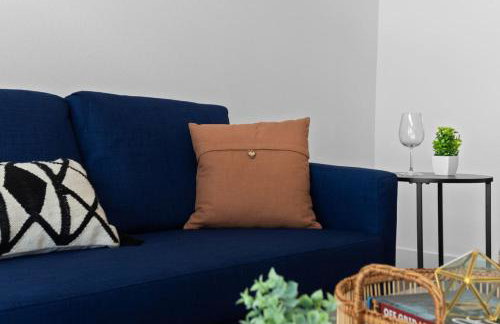 Luxurious New Unit 1Bd1Ba Pool Golf Sim - Foto 10