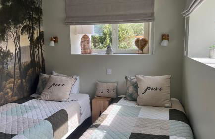 Gîtes de charme "l'écrin de Vendée" jacuzzi privatif, piscine chauffée, prestations bien être, vélos à 10 mn de l'océan sur 3,5 h de verdure - Photo 11