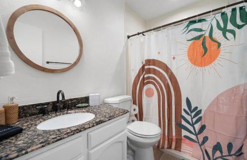 Large Pool With Diving Board, Remodeled 3bdrm, Near State Farm STDM and More! - Foto 60