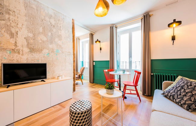 Be Mate Gran Vía Suites - Photo 64