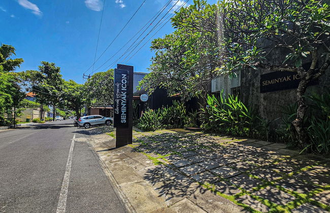 SEMINYAK ICON by Karaniya Experience - Foto 24