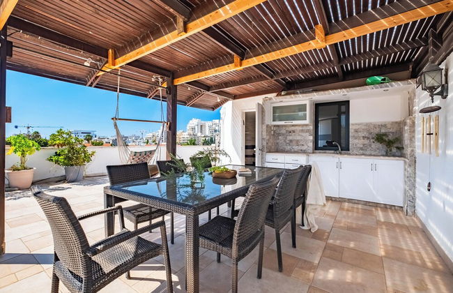 Hasharon Rooftop Oasis by Sea N' Rent - Foto 28