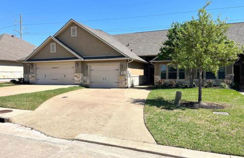 King Suite, 2 Bed 2 Bath, Sleeps 6 - Foto 15