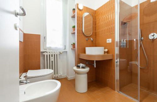 New Collection - Apartment Suite with Terrace - Isola District near Metro - Foto 16