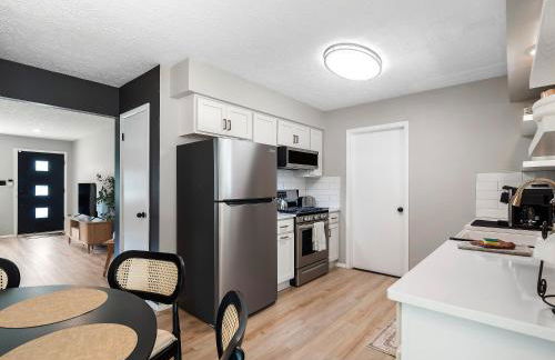 Beautiful Ranch with Outdoor Patio and Room for 6 - Photo 24