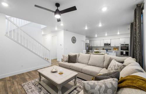 Creswell lane! Where luxury meets entertainment! - Foto 44