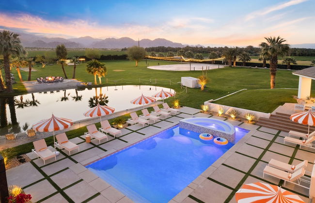 Buena Vista by Avantstay Massive Outdoor Oasis w Pool Spa Firepit - Foto 6