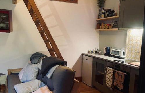 The Cabin at Shambala- now with sauna available to book! - Foto 7