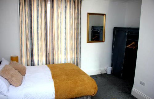 Tastefully furnished and Cosy 2-bedroom house - Foto 10