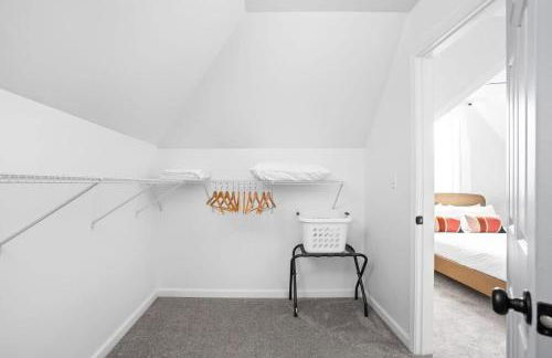 Full Duplex Retreat-Two Homes Near Eastside- Family Friendly - Foto 16