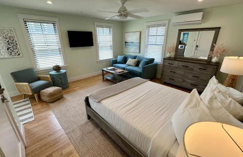 Epic Downtown Newport 6BR Whole House w Parking - Foto 30