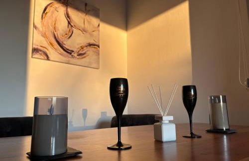 Wood&Stone - Modernes Haus in Seenähe am Tankumsee mit Terrasse, Outdoorküche, Kamin, Homeoffice Bereich & voll ausgestatteter Küche im Naherholungsgebiet - Foto 38