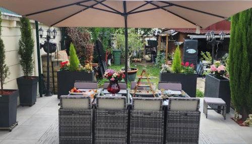 Location Studio Luxe Villejuif - Photo 3, Garden, Garden view
