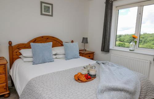 Foxes Meadow - Photo 14