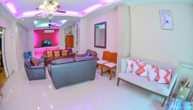 Tamnak Villa - Foto 3, Zona de estar del vestíbulo