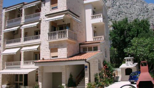 Villa Sladojević - Foto 1