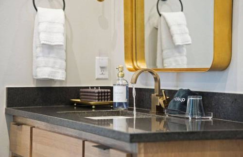 ONYX The Lark Stylish & Serene Edmond Oasis - Foto 24