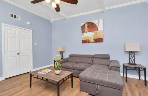 H Town Hideout SLPS 10 KingBD Fire Pit - Foto 6