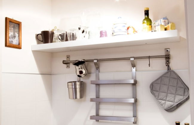 Spanish Steps Studio Apartment - Photo 4