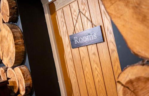 New Hobbit, stunning views, sleeps 42, Bar, Hot Tub - Foto 27