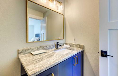 Chic Bentonville Home with Patio and Fire Pit! - Foto 12