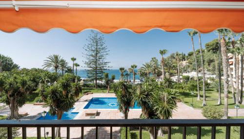 PISO EN LA PLAYA CON PISCINA - Foto 3, Garden view