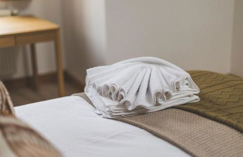 Elegant 1BDR Flat with Private Patio - Foto 21