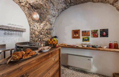 Pietra Rara Apartments - Photo 41