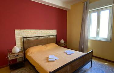 200m from the Sea - Large Private Patio with BBQ - Foto 8