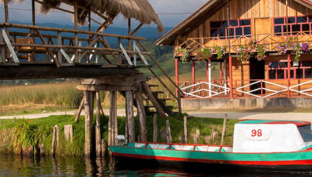 Excursión a la laguna de La Cocha y humedales de Santa Lucía