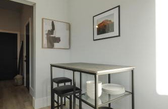 Modern Casita,Spa,Pool 10 Min to AZ Athletic Center - Photo 18