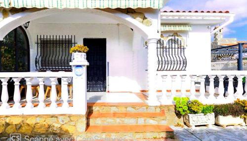 Villa familiale piscine privée et jardin à 1 kilometre de la plage Clim barbecue wifi - Foto 1