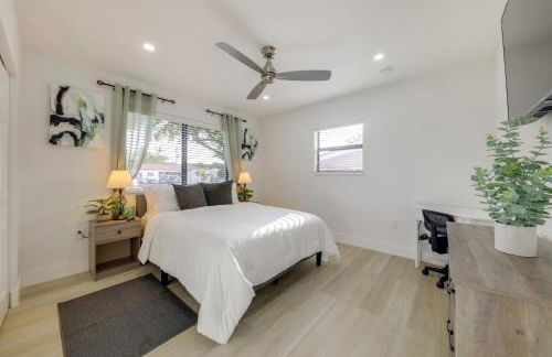 3 Mi to Hard Rock Stadium Retreat with Private Yard - Photo 11