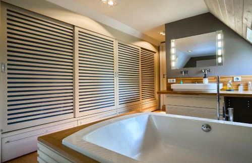 La Maison Du Lac avec Piscine- Les Demeures d'Adrien - Foto 46