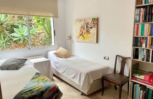 Entire villa with pool, ocean & mountain views - Foto 14