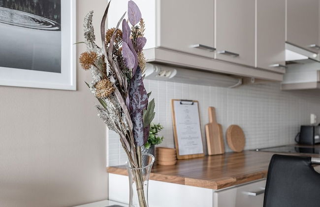 Homelike 1BR with Sauna, Free Parking & Balcony - Foto 2