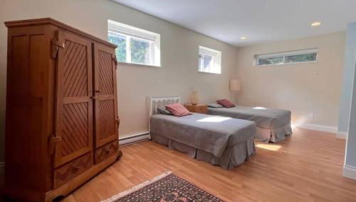 Expansive Dual-Kitchen Retreat - Foto 5