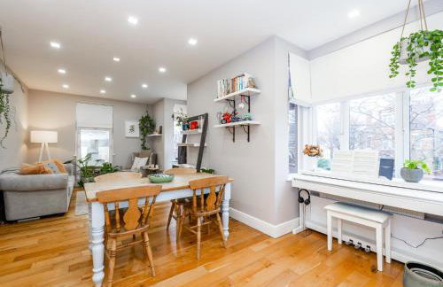 Amazing Lovely 1BDR Apartment, South London - Photo 17