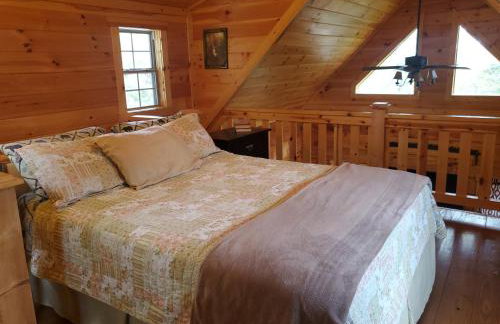 The Hampton - An Amish Built Deluxe Log Cabin - Foto 8