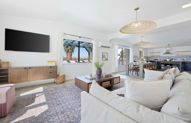 Carmella by Avantstay Modern Jtree Home w/ Large Outdoor Area! - Foto 16